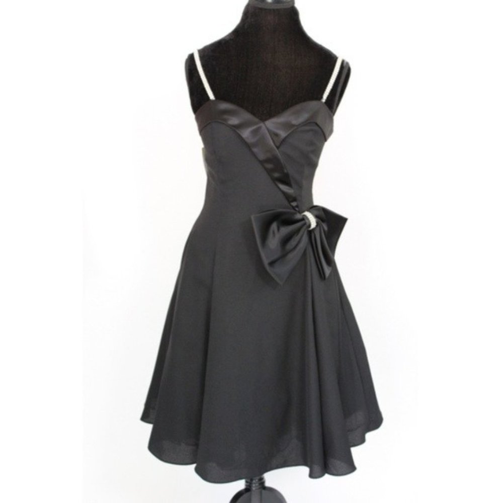 Vintage Black Cocktail Dress Rhinestones B…